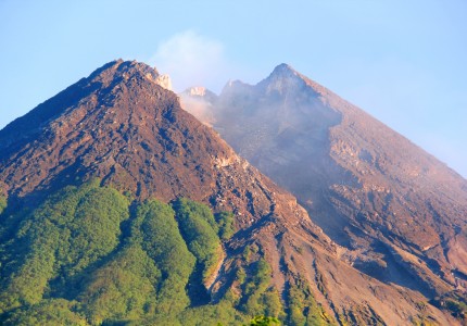 Sunrise Borobudur Merapi Jeep Lava Tour