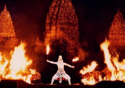 From Yogyakarta: Ramayana Ballet Performance at Prambanan Temple