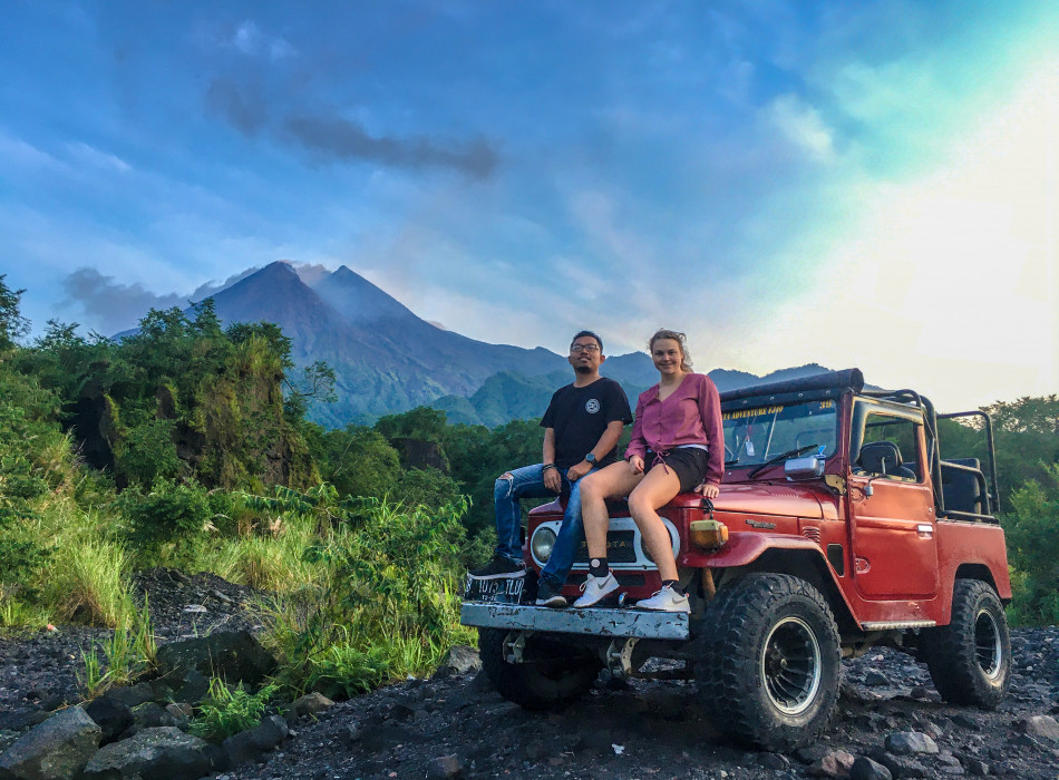 Sunrise Borobudur, Merapi Jeep Prambanan