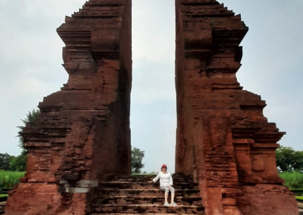Trowulan Temples & Surabaya City Tours (Majapahit Tour) from Surabaya Port
