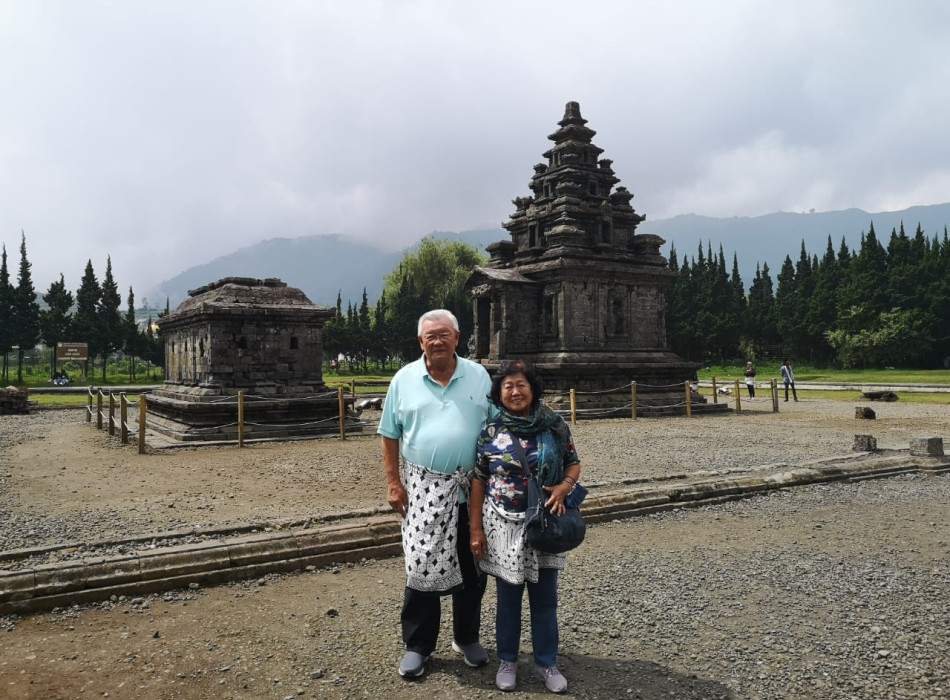 Sunrise Borobudur Dieng Plateau