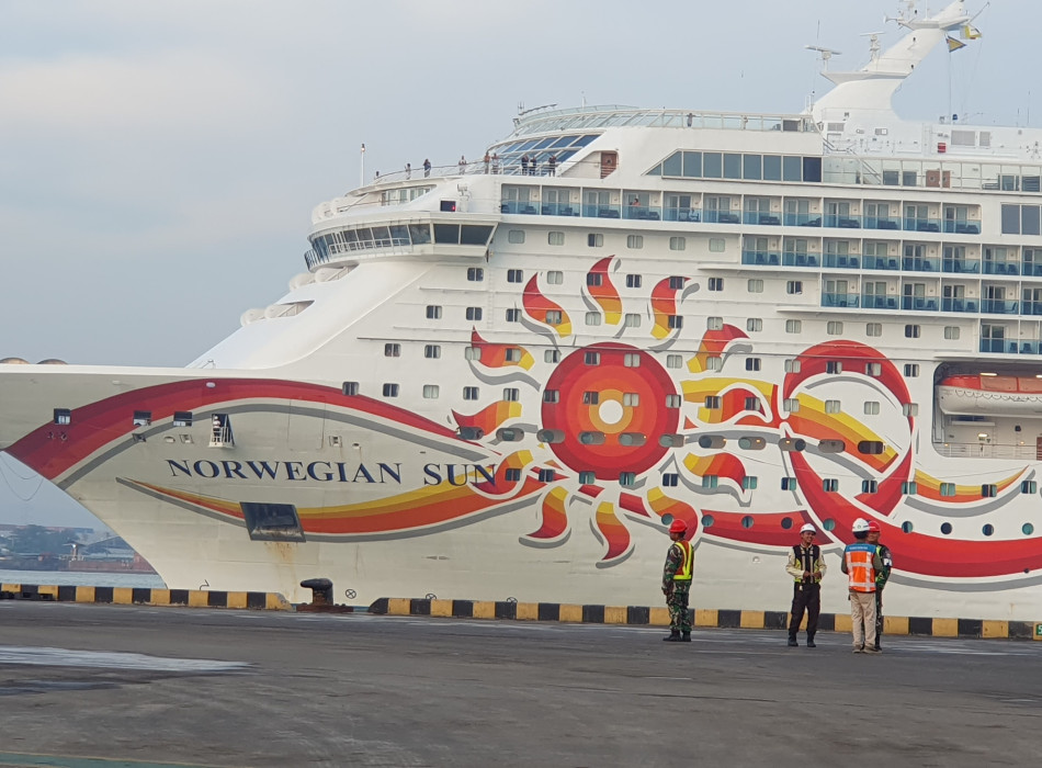 Borobudur Tour from Semarang Port