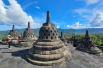 Sunrise Borobudur Merapi Jeep Lava Tour