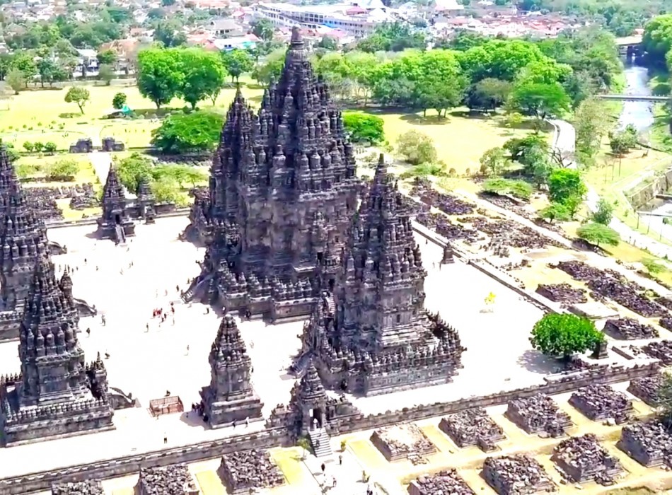 Prambanan Temple Sunset Tour from Yogyakarta